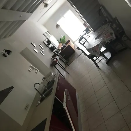 Les Couleurs De Les Bains